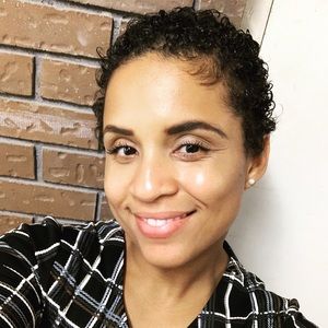 Meet your Posher, Daphne